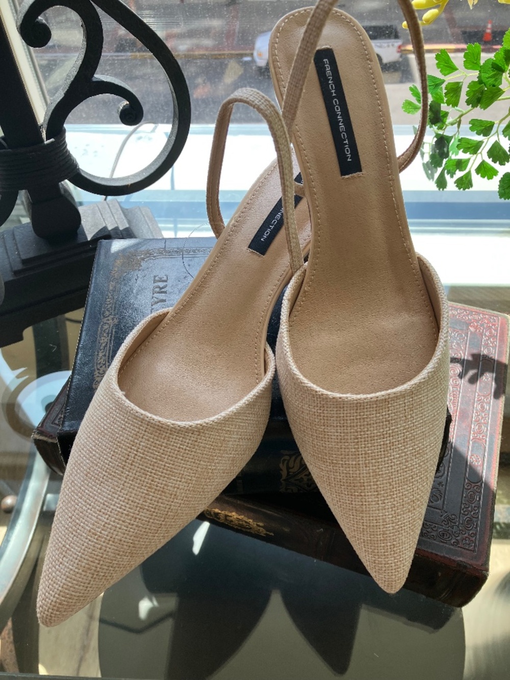 French Connection Tan  Weave Pumps Closed Toe Slingback's SZ 10